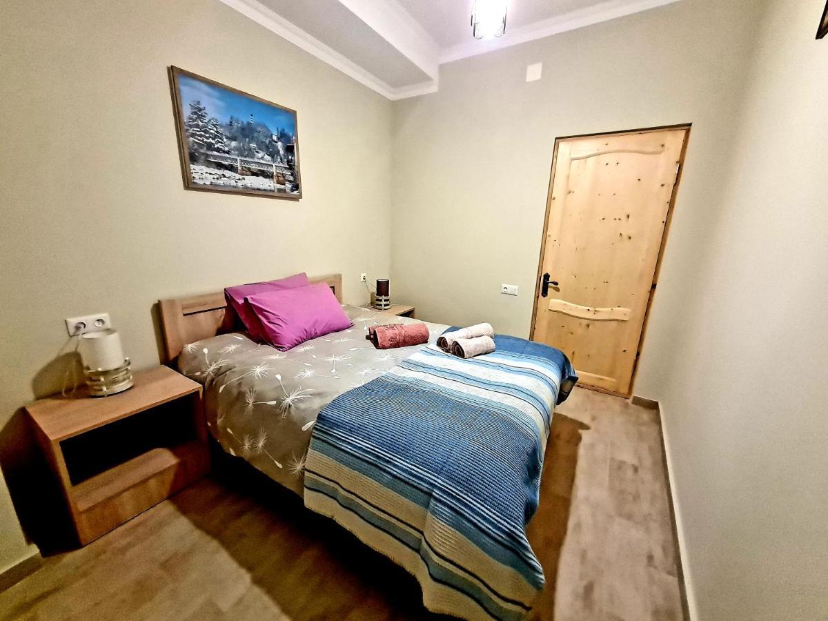 Hotel Maspindzelo Kutaiszi Kültér fotó