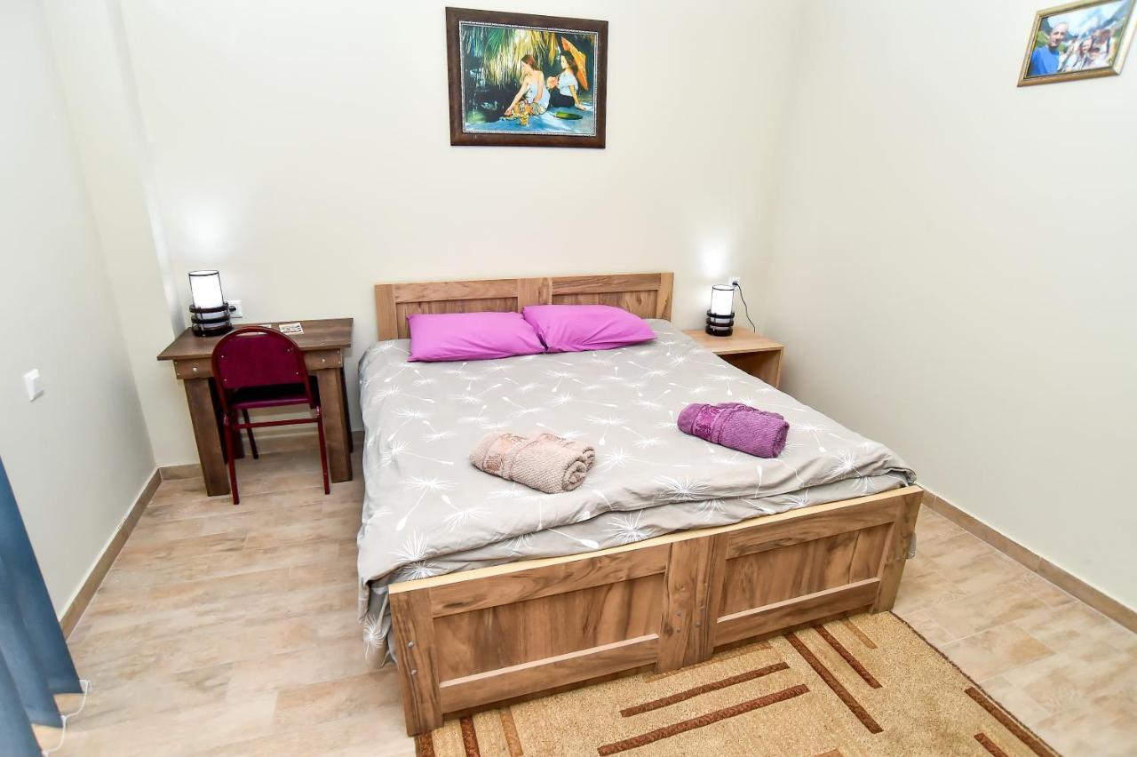 Hotel Maspindzelo Kutaiszi Kültér fotó