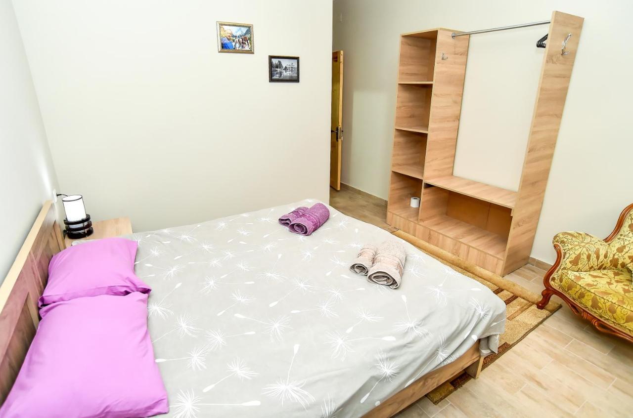 Hotel Maspindzelo Kutaiszi Kültér fotó