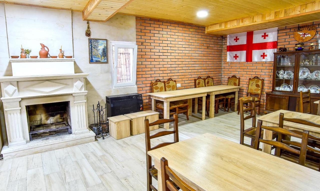 Hotel Maspindzelo Kutaiszi Kültér fotó