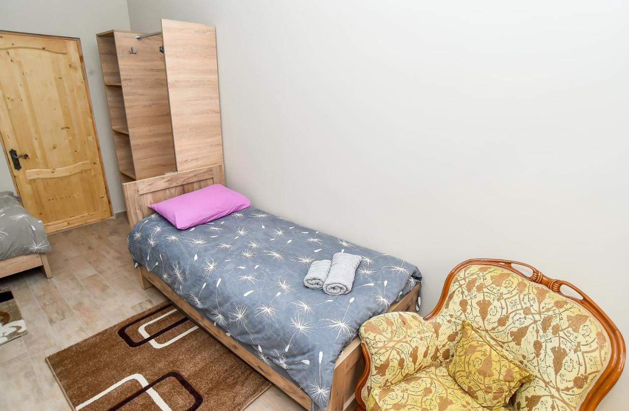 Hotel Maspindzelo Kutaiszi Kültér fotó