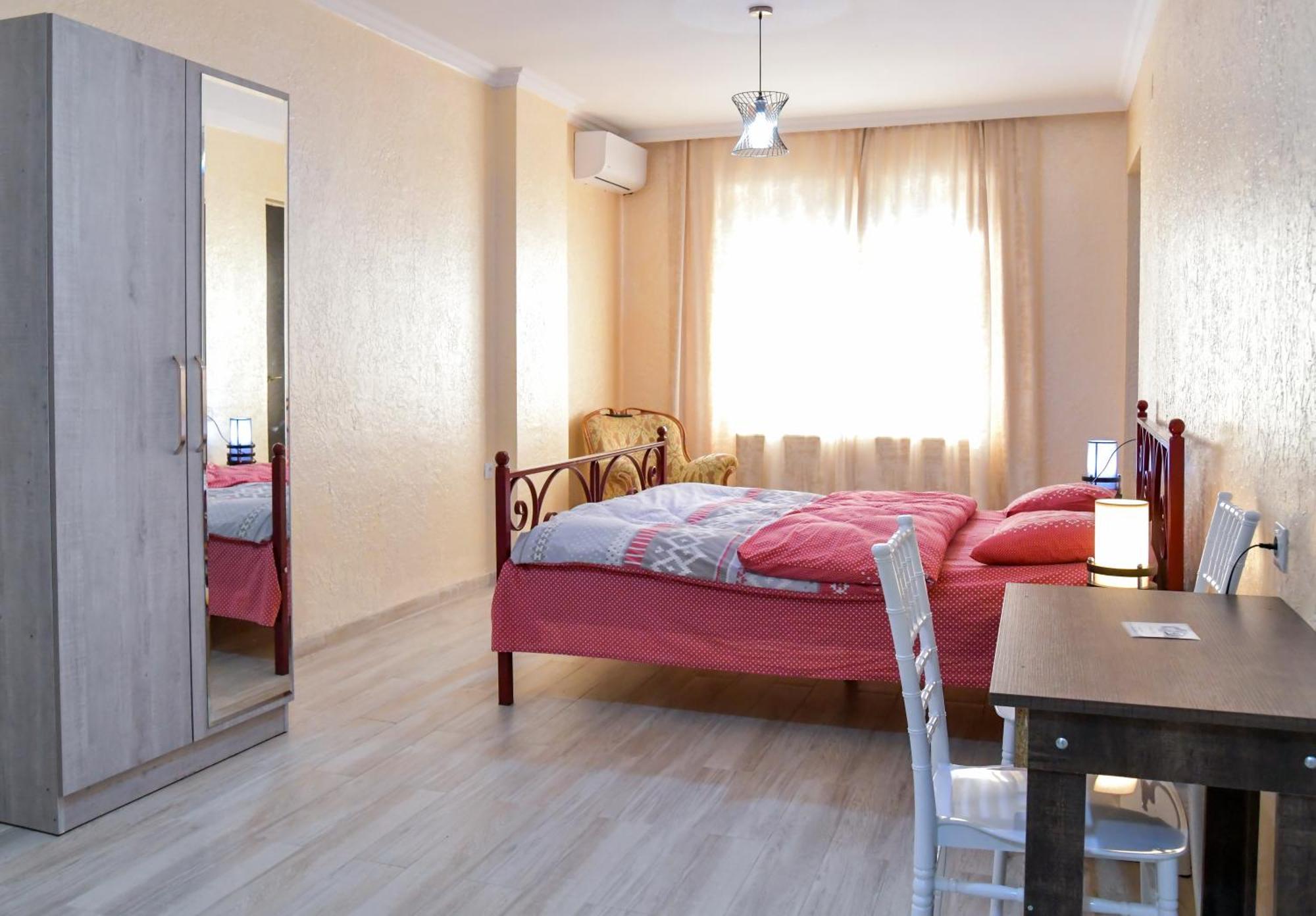 Hotel Maspindzelo Kutaiszi Kültér fotó